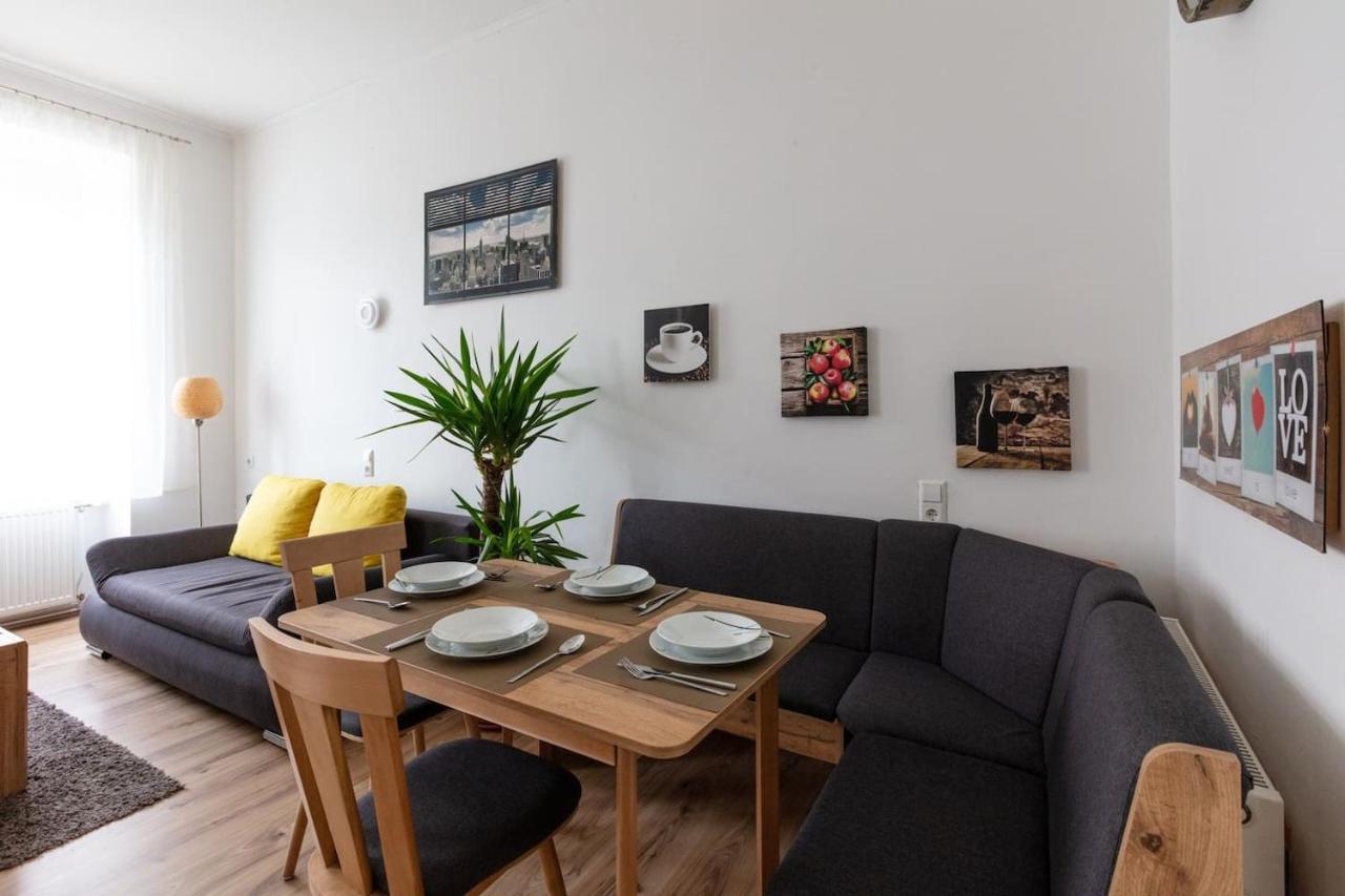 Sunny Renovated Apartment Close To Downtown Vídeň Exteriér fotografie