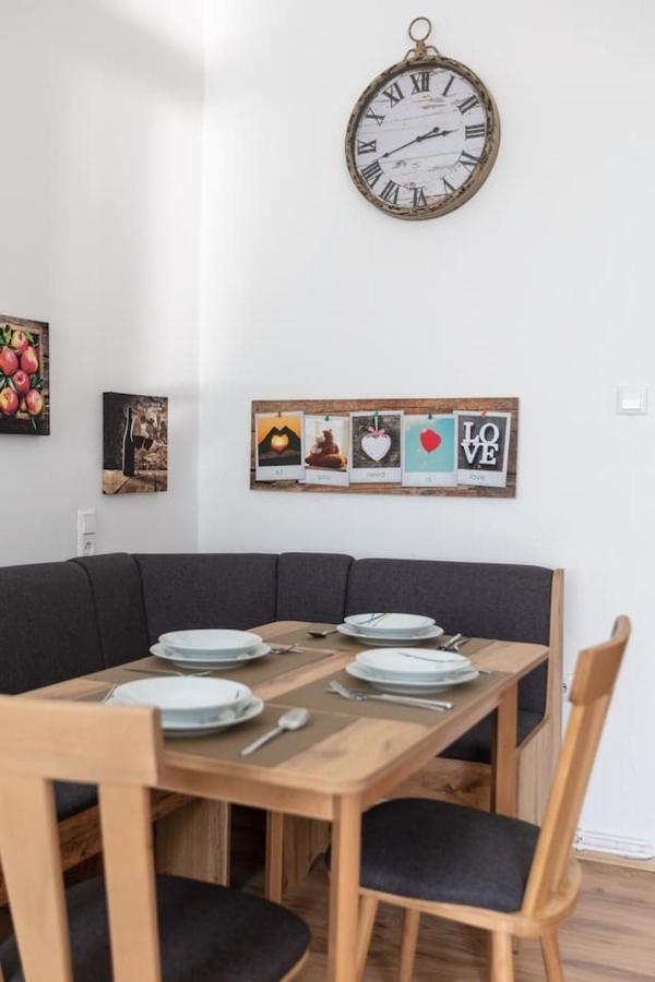 Sunny Renovated Apartment Close To Downtown Vídeň Exteriér fotografie