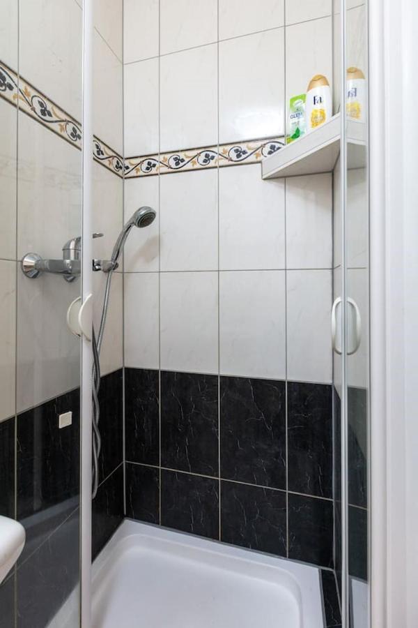 Sunny Renovated Apartment Close To Downtown Vídeň Exteriér fotografie